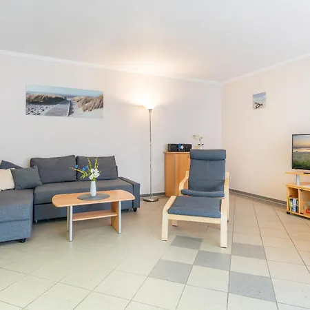 Apartment Kienast 3 *