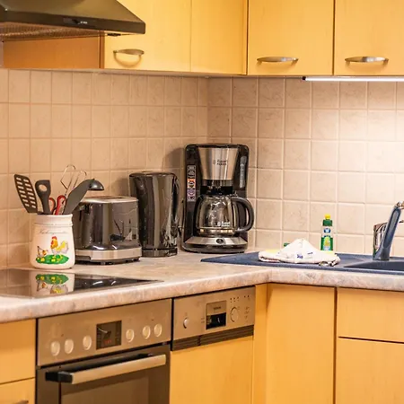 Apartment Kienast 3 *