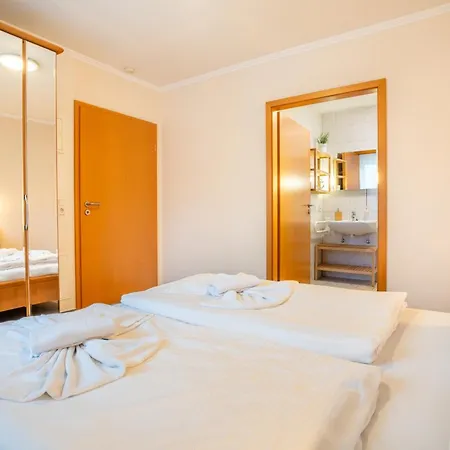 Apartment Kienast 3 *
